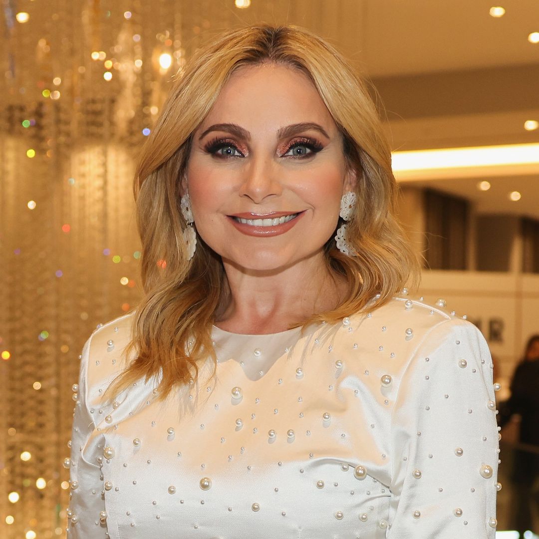 Elizabeth Álvarez celebra su cumpleaños rodeada del amor de Jorge Salinas y sus mellizos