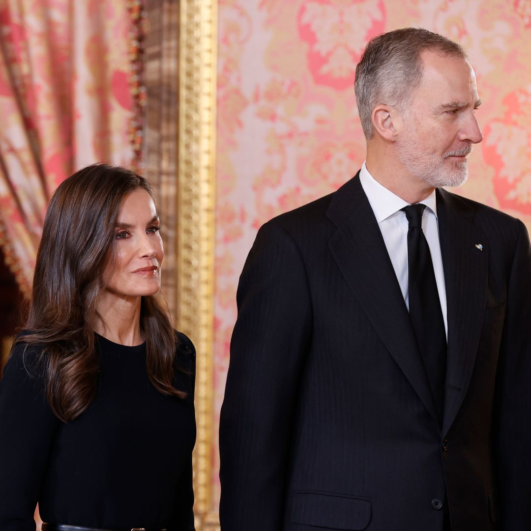 Los reyes Felipe y Letizia homenajean a Álvaro Pombo en el Palacio Real a horas de darle el premio literario más importante
