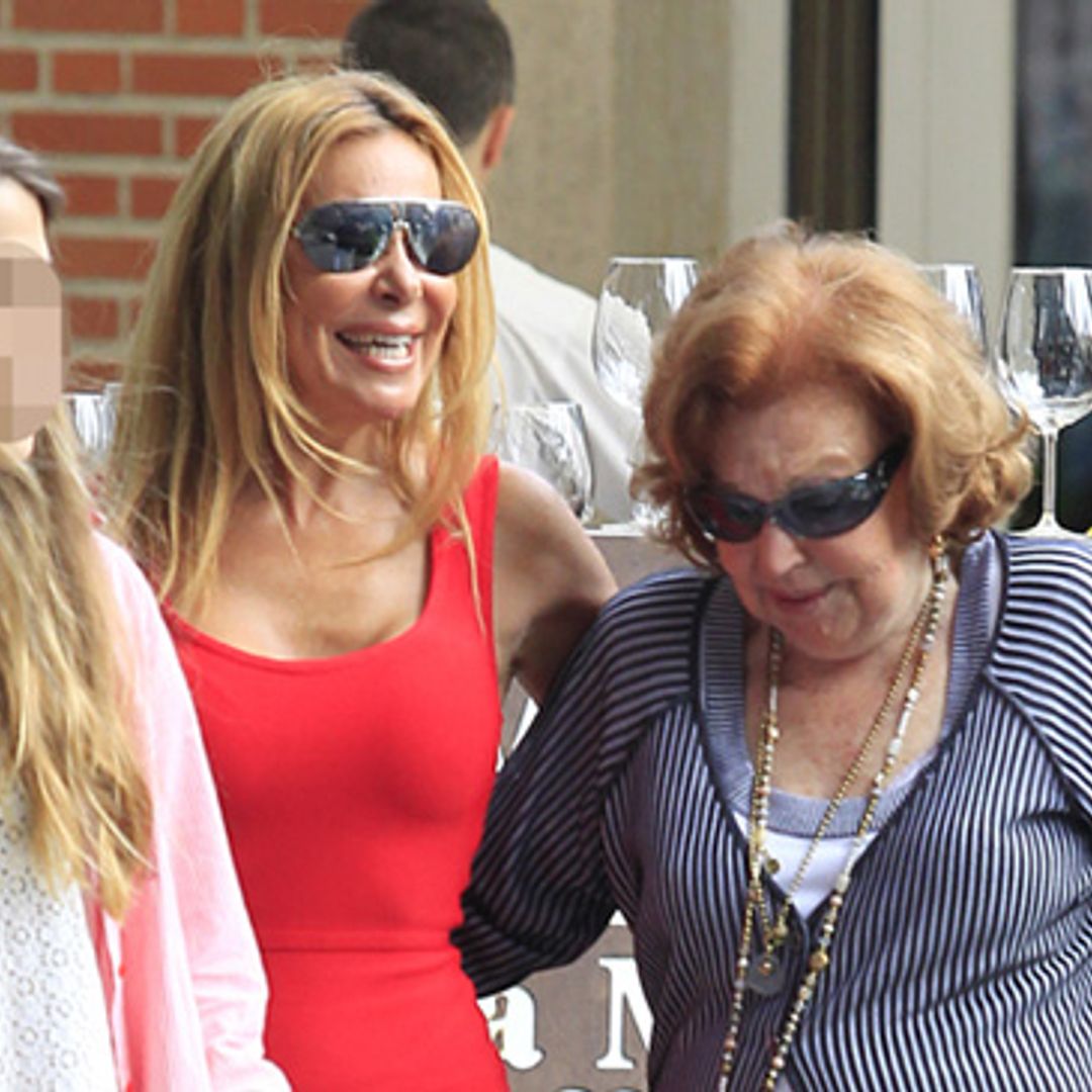 La recuperación de la madre de Ana Obregón devuelve la calma a su familia