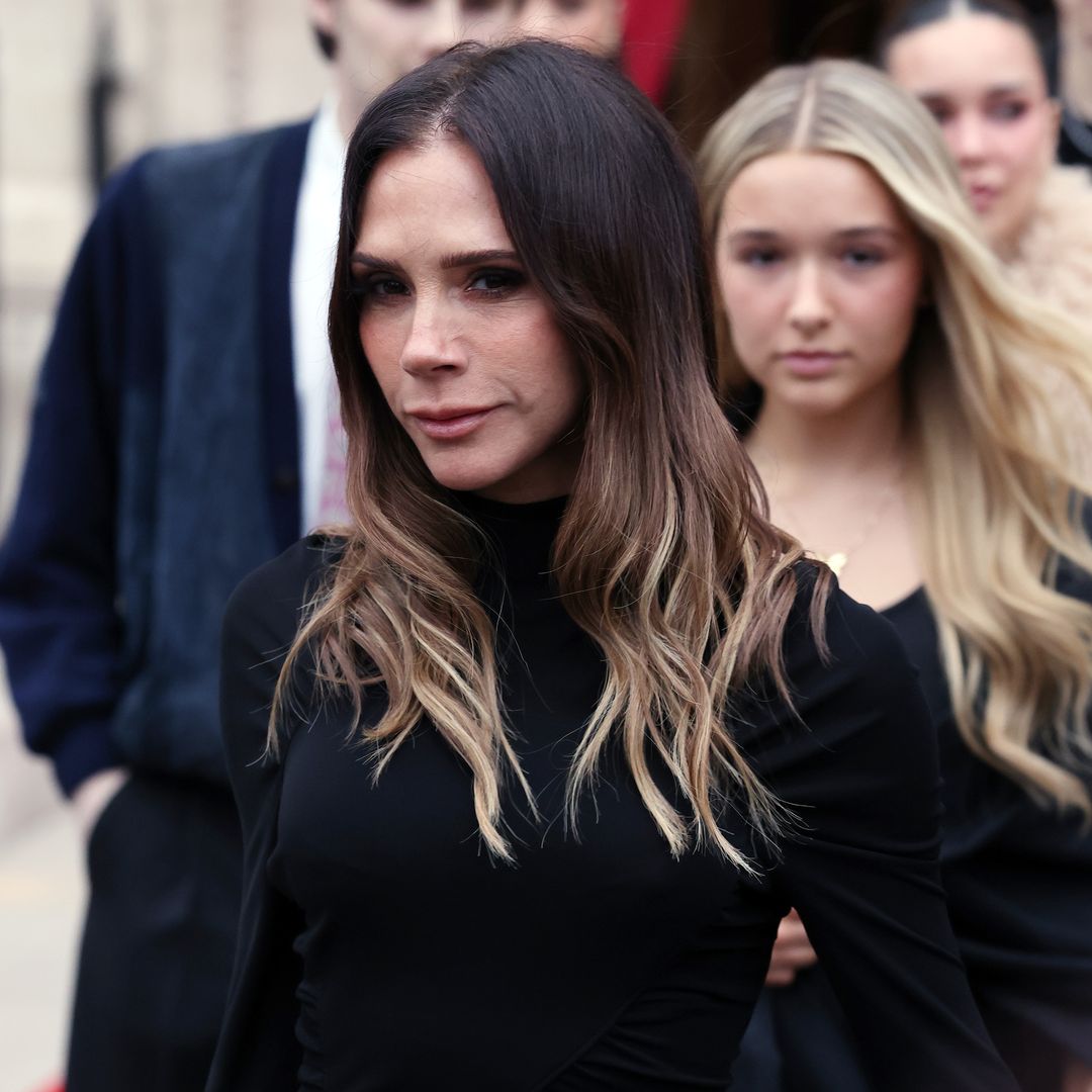 Victoria Beckham confiesa su mayor inseguridad 'beauty': sus cejas finísimas por la depilación extrema de los años 90