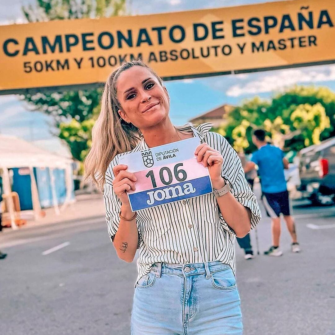 Verdeliss, madre de ocho hijos, habla con ¡HOLA! de su inesperada gesta deportiva: campeona de España de 100 km. ruta