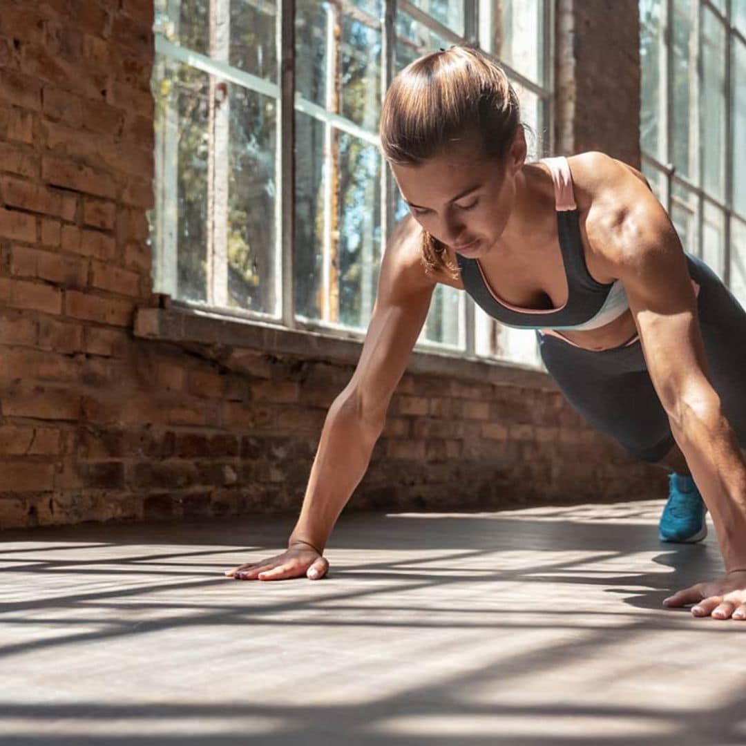 'Pike push up', una variedad de flexiones muy recomendable para tus brazos