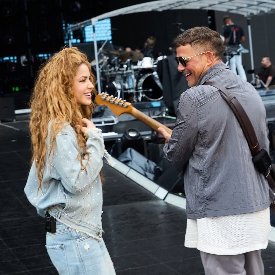 Alejandro Sanz se sincera sobre Shakira: 'Cuando cantamos juntos pasa algo'
