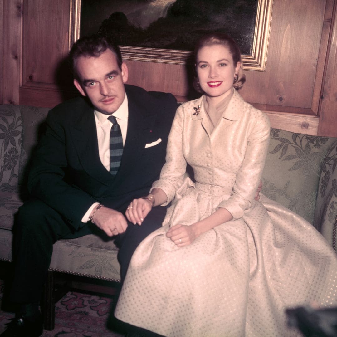 El verdadero anillo de compromiso de Grace Kelly no es el diamante de 10 quilates que ha pasado a la historia