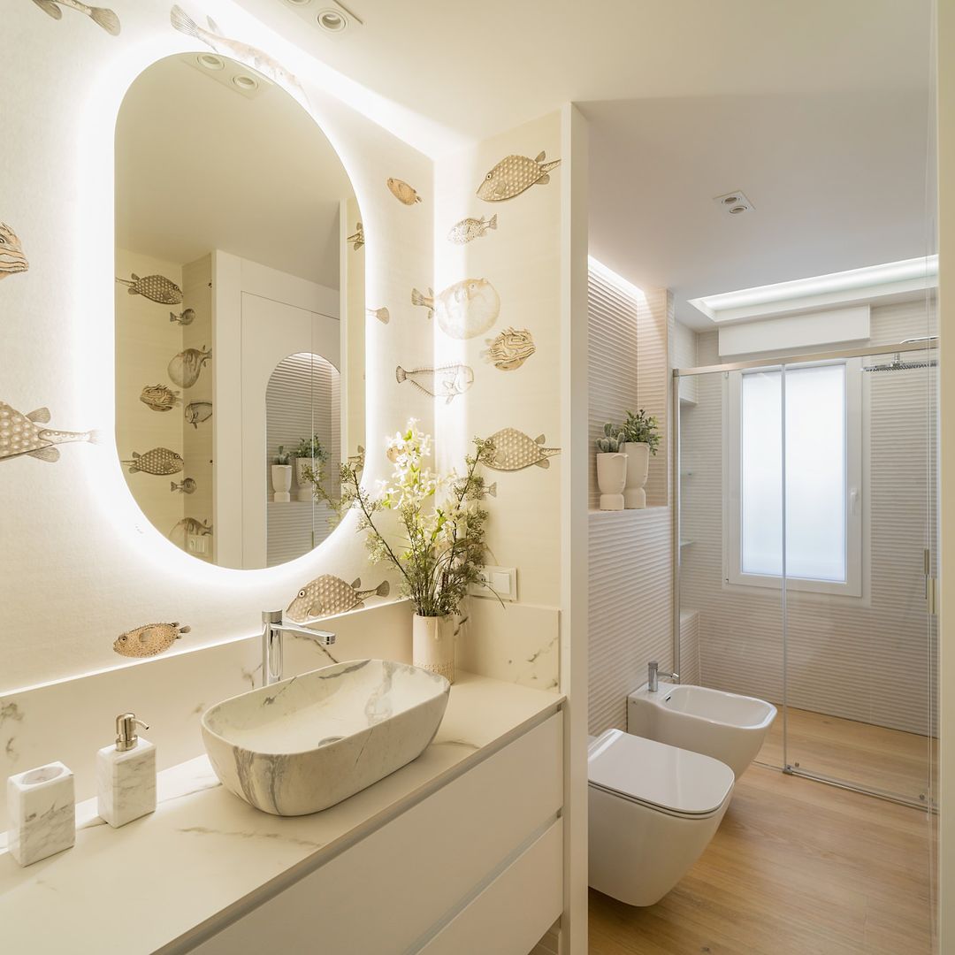Papel pintado en el baño: 12 ideas geniales e innovadoras para sumarte a una tendencia que está arrasando
