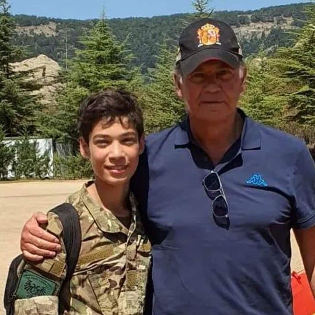La visita de Bertín Osborne a su hijo Carlos en un campamento militar