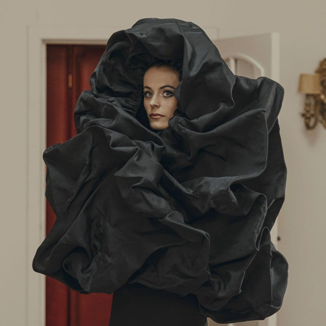 Balenciaga de moda: de su nueva serie a la fascinante exposición en Madrid