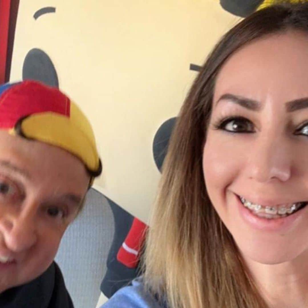 Carlos Villagrán ‘Kiko’ reaparece junto a su hija, quien lucha contra una dura enfermedad