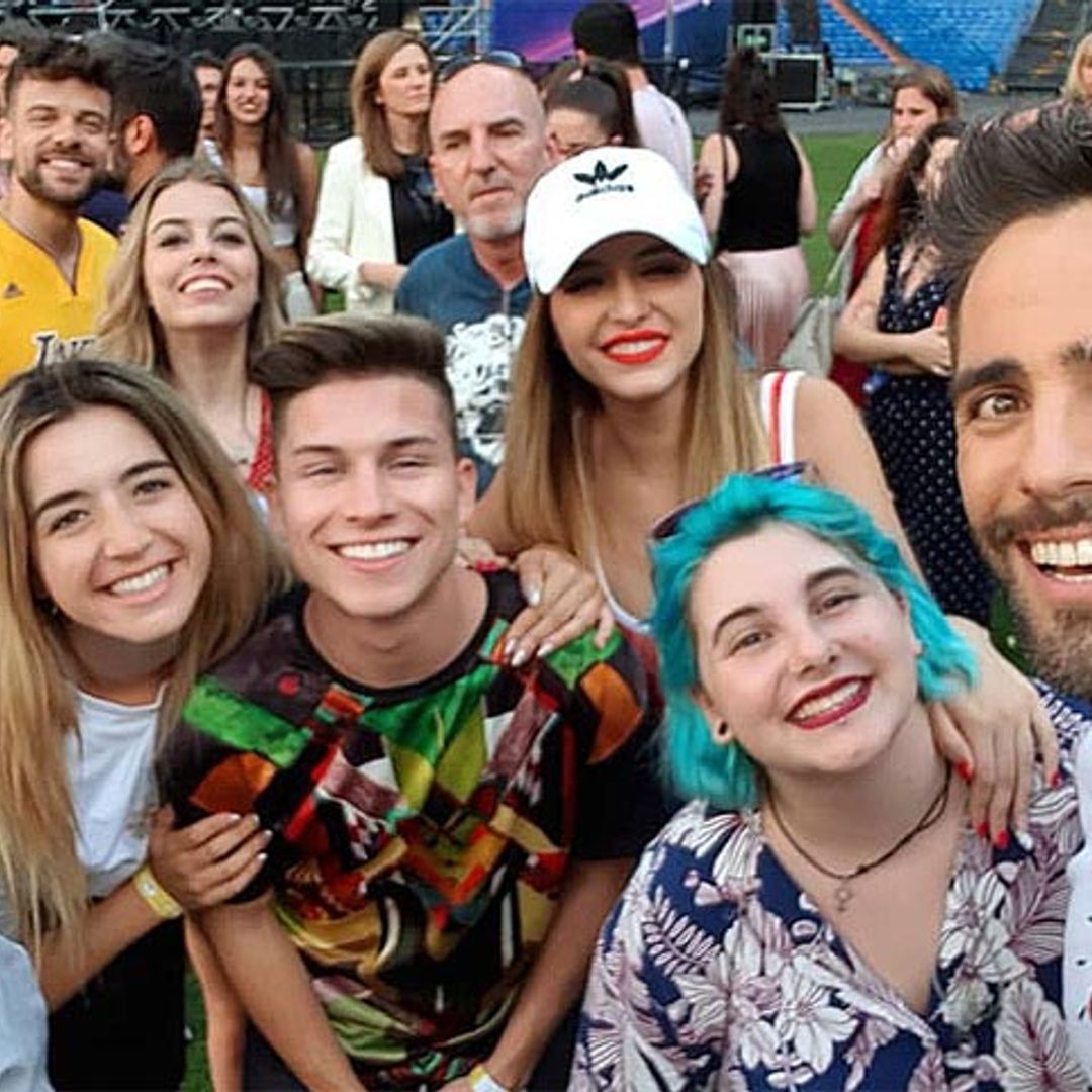 Con mucho amor y rodeado de amigos, así celebró su cumpleaños Roberto Leal