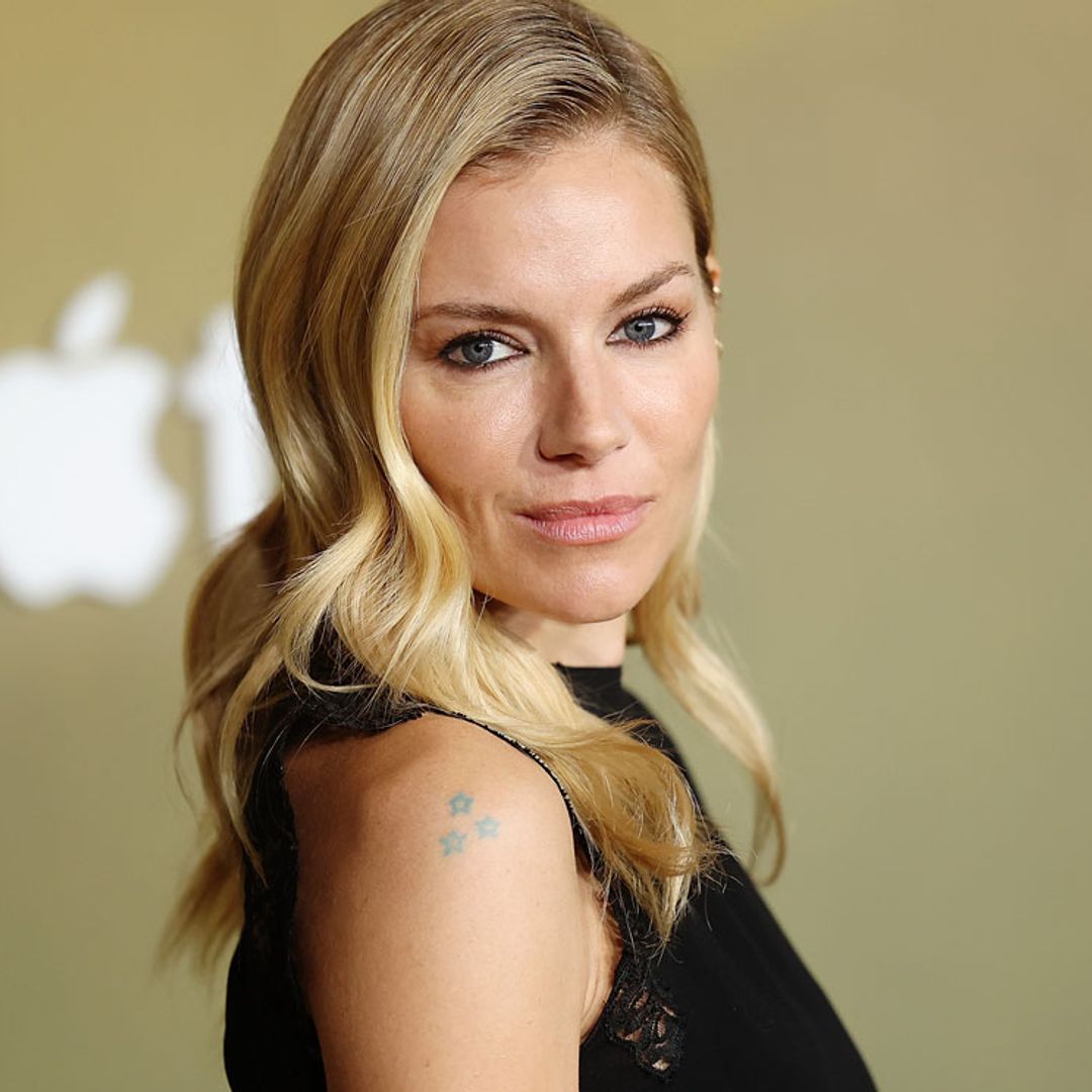Sienna Miller y Sassa de Osma: dos versiones opuestas del vestido más romántico