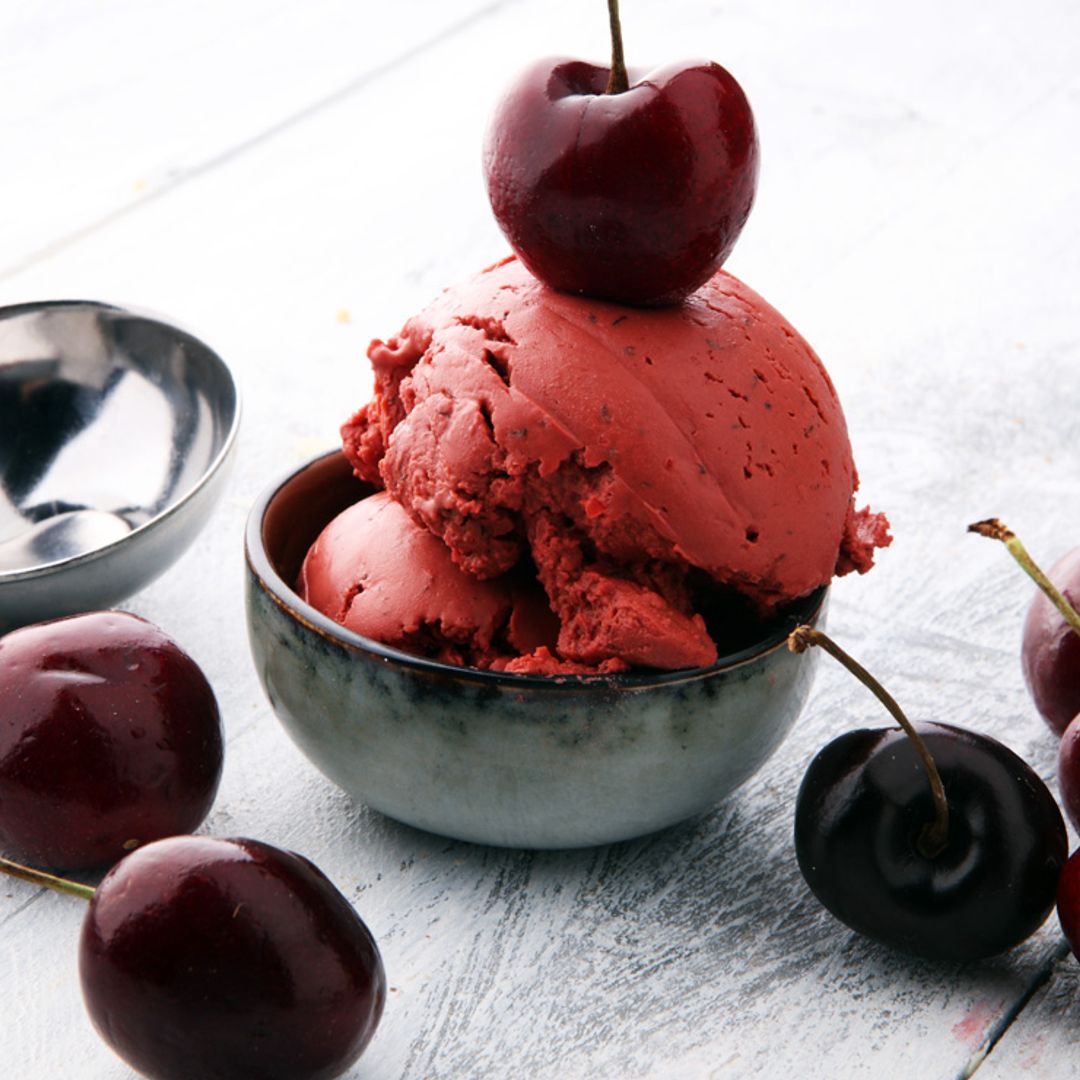Helado casero de cerezas