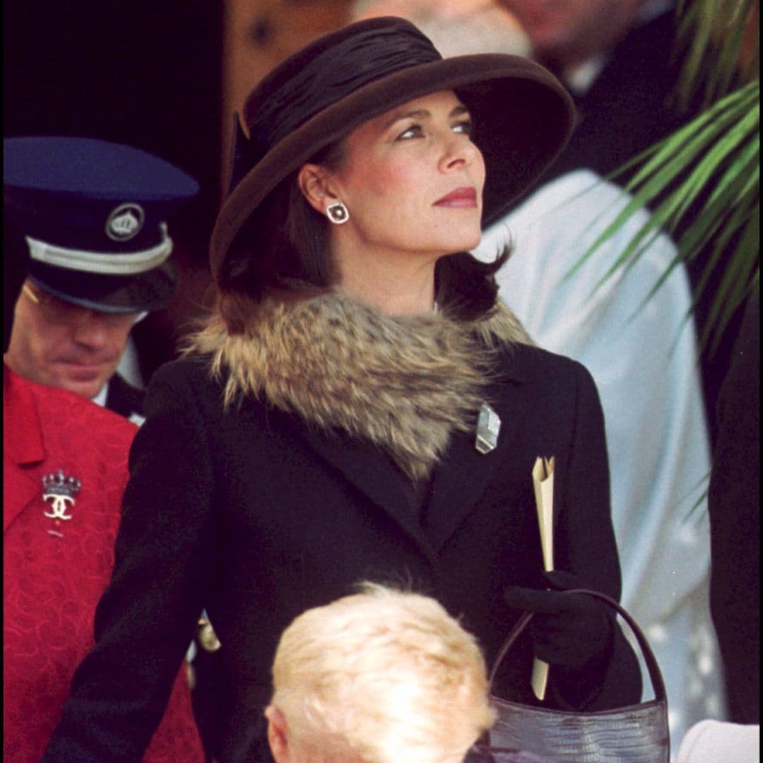 De Estefanía de Mónaco a Carlota Casiraghi: el truco de estilo que pasa de generación en generación entre las Grimaldi