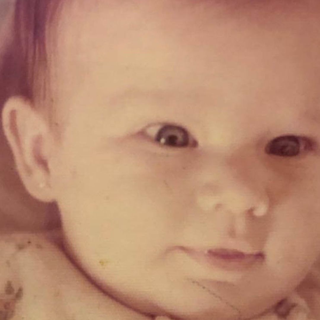 ¿Reconoces a este entrañable bebé? Es modelo, actriz y acaba de cumplir años