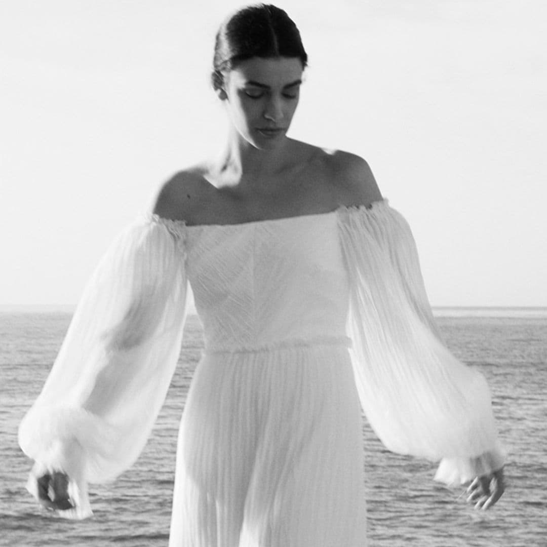 Apúntate a la tendencia de los vestidos de novia con detalles semitransparentes