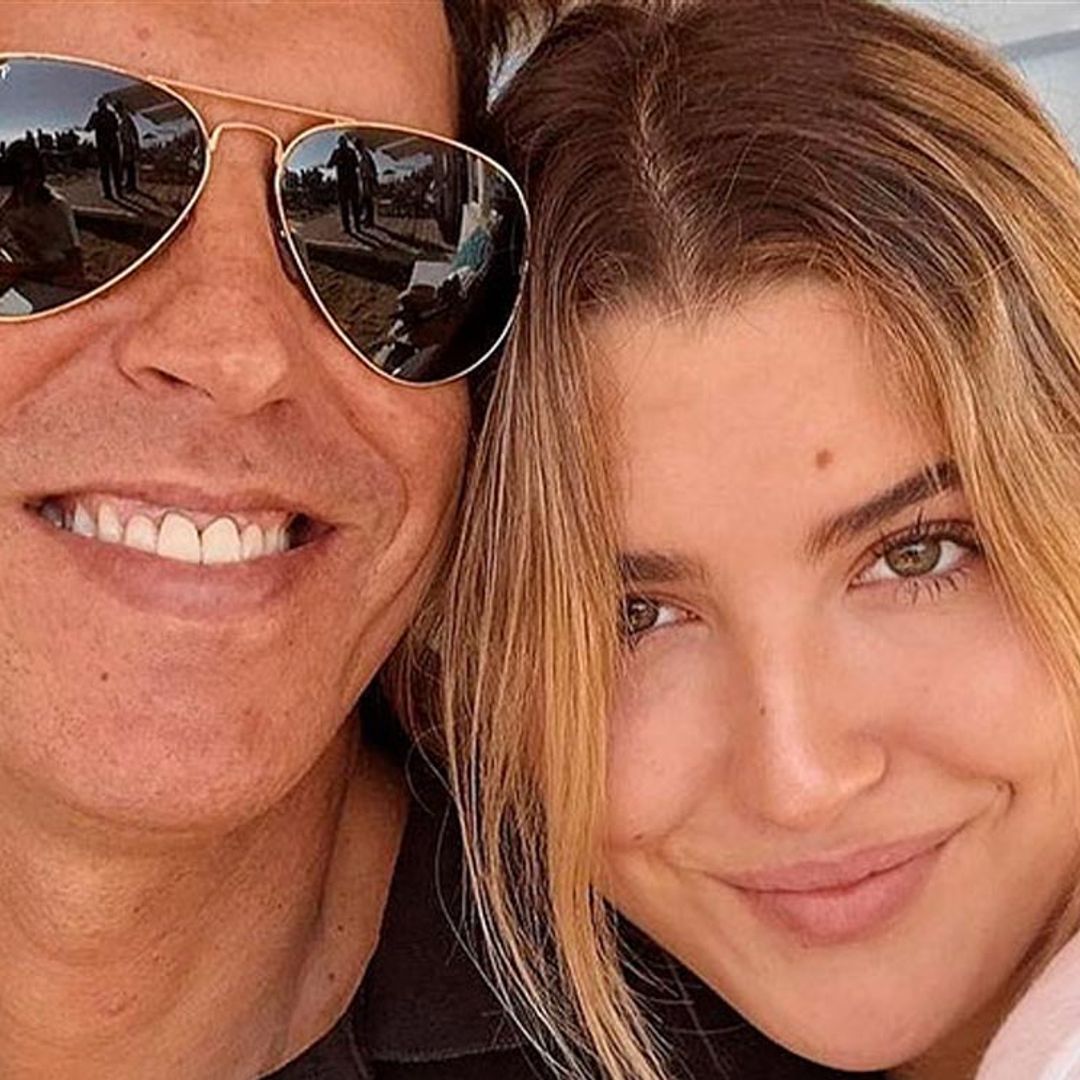 Como 'un amigo más' y metido en la cabina del DJ: así vivió Manuel Díaz el cumpleaños de su hija Alba