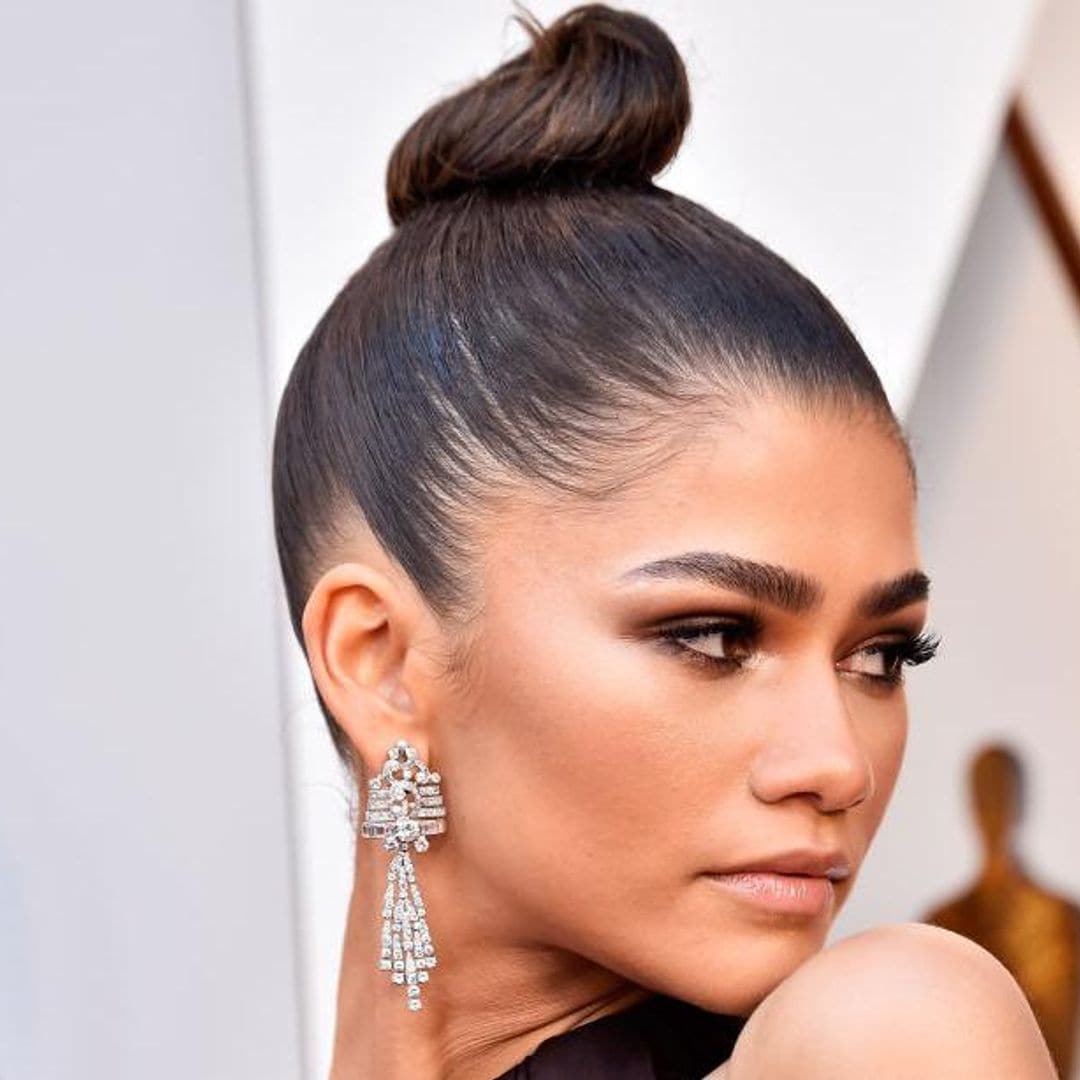 Zendaya y su sencilla rutina de maquillaje que puedes replicar ¡así de fácil!