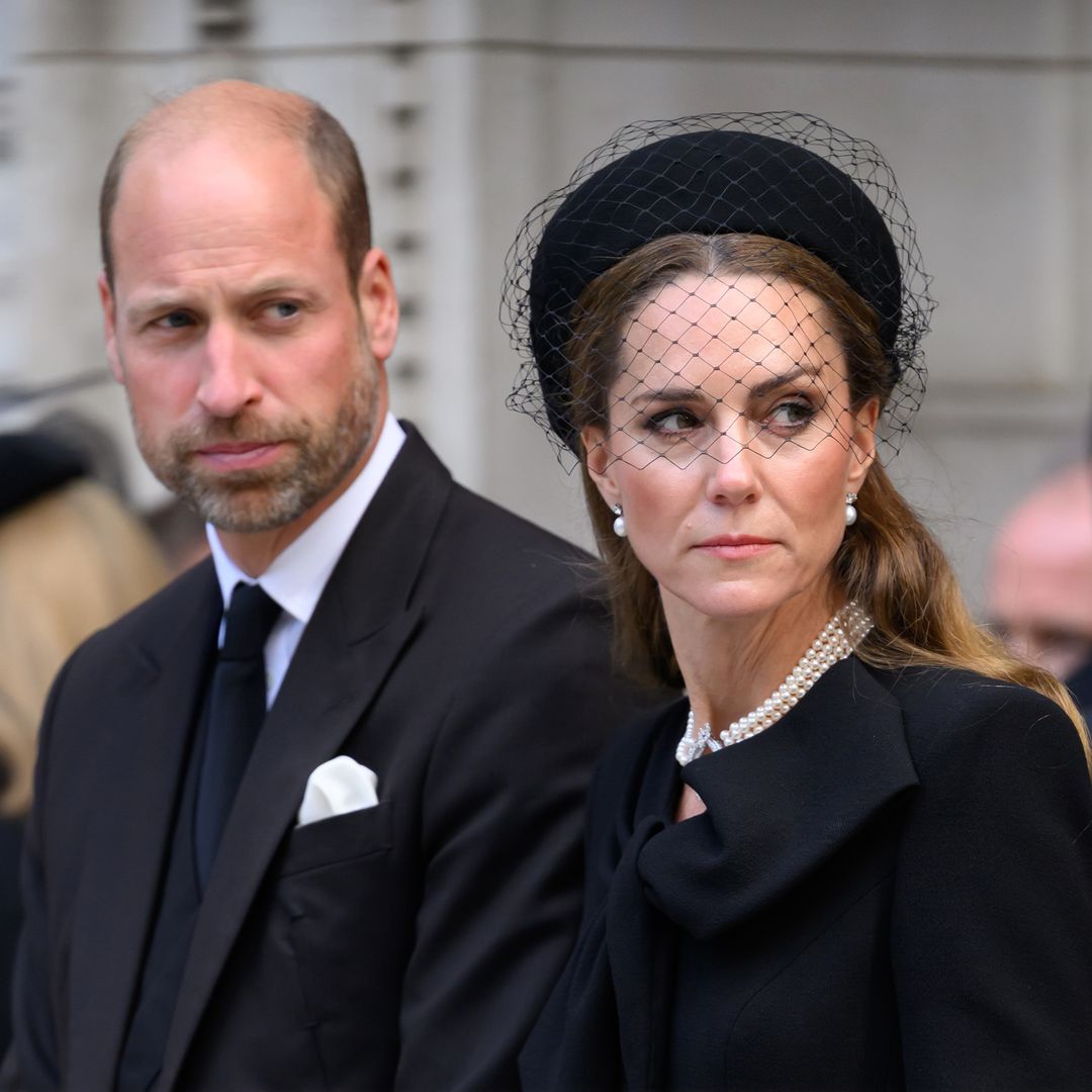 La razón por la que el príncipe William acudió al funeral del rey Harald sin la princesa Kate