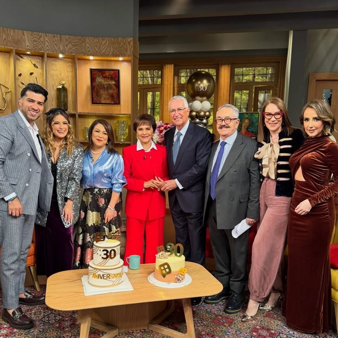 Pati Chapoy recibe la visita de su jefe, Ricardo Salinas Pliego, en el festejo por los 30 años de 'Ventaneando'