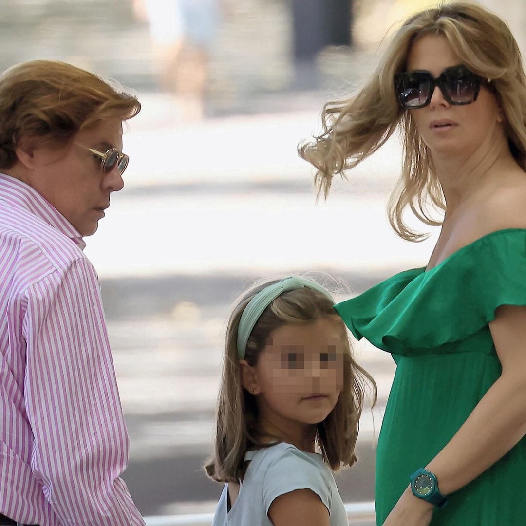 Sofía Mazagatos disfruta del verano en familia antes de ser madre por segunda vez