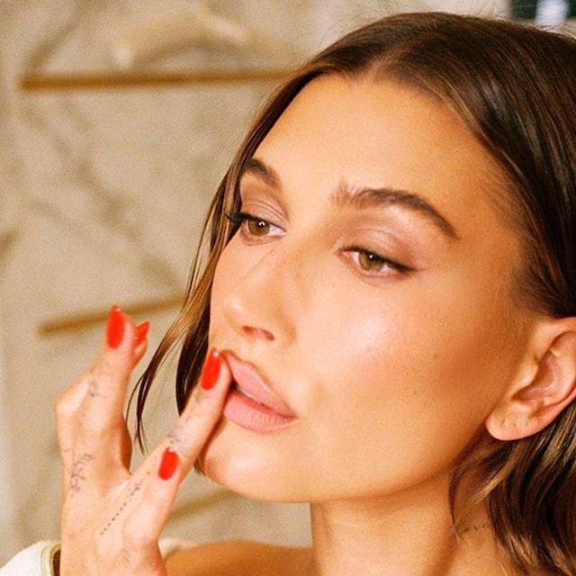 hailey manicura1