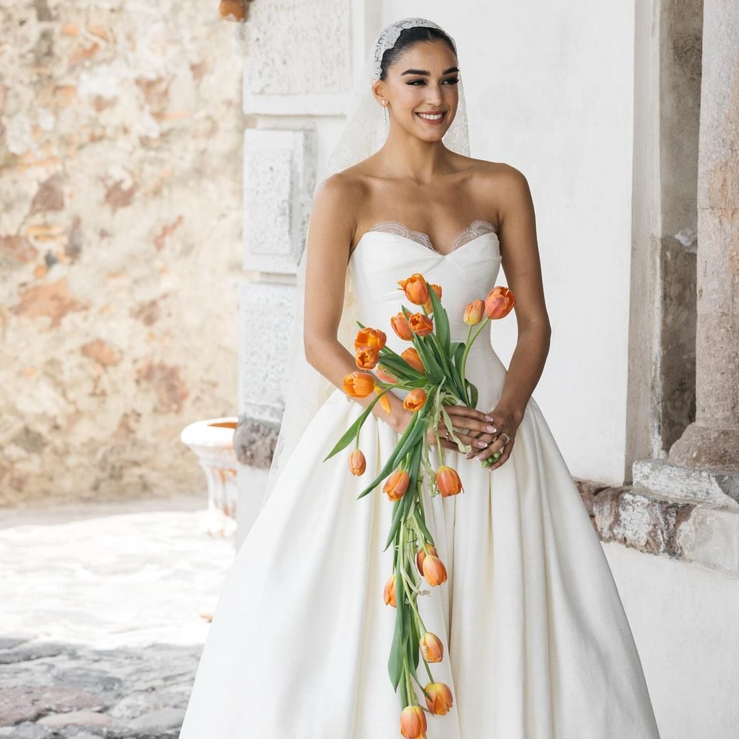 Ramo de novia de tulipanes naranja Ale Capetillo