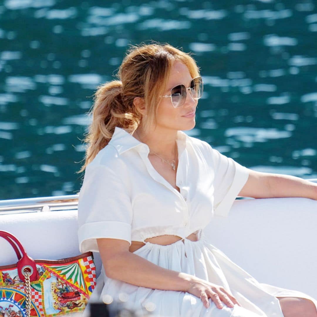 Jennifer Lopez toma distancia de Ben Affleck y se va sola de vacaciones a Italia