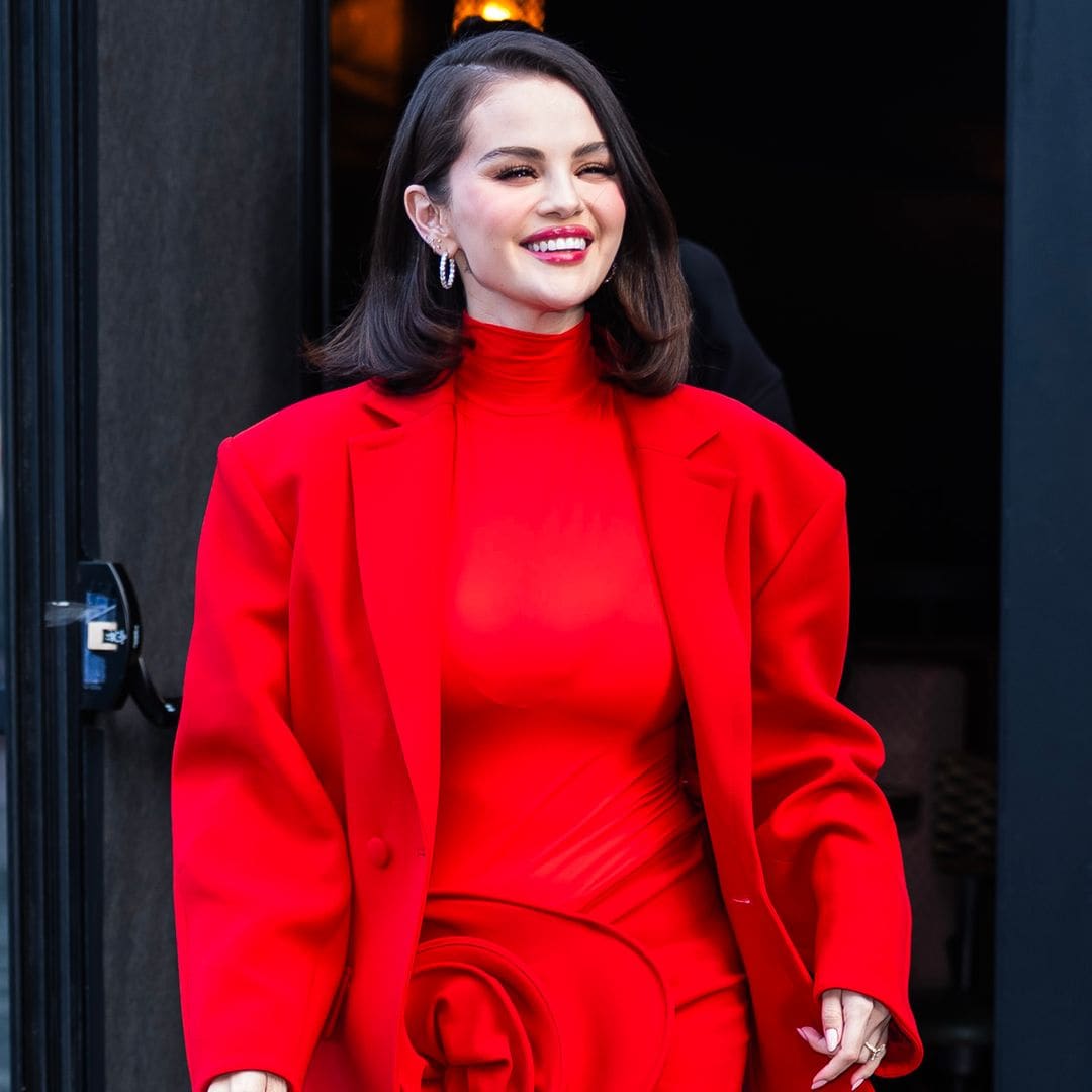 Selena Gómez celebra sus raíces mexicanas con este lanzamiento de Rare Beauty