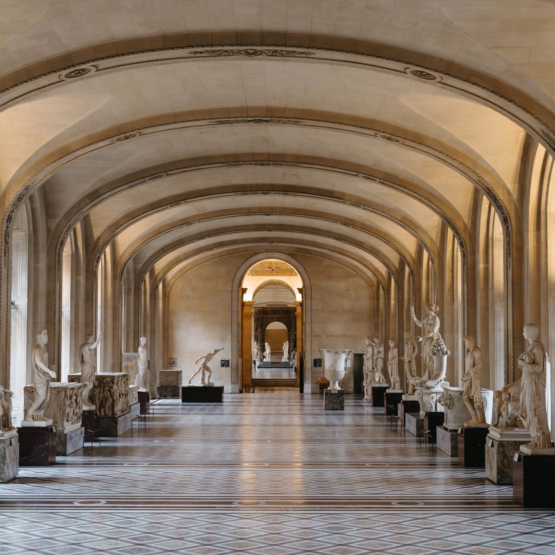 Conoce 'De Toutes Beautés': la nueva colaboración entre L'Oréal y el Museo del Louvre