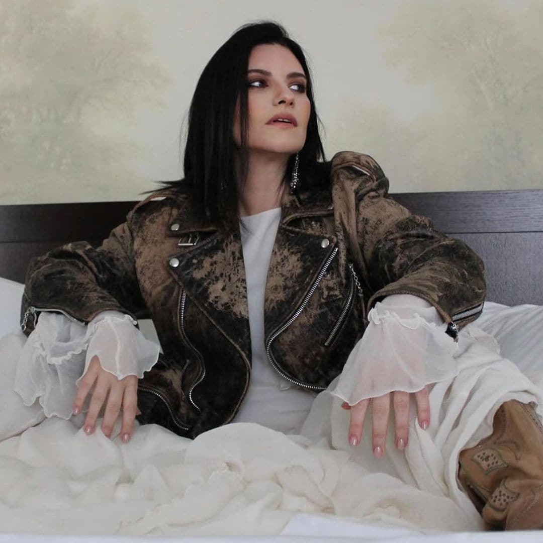 Así es la impresionante casa de Laura Pausini en Miami: de estilo clásico, monocromática y con gimnasio propio