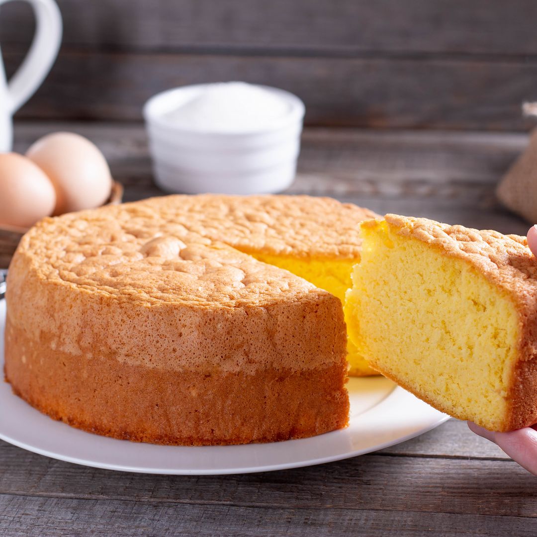 Cómo hacer un bizcocho saludable sin azúcar y conseguir que quede igual de rico y esponjoso