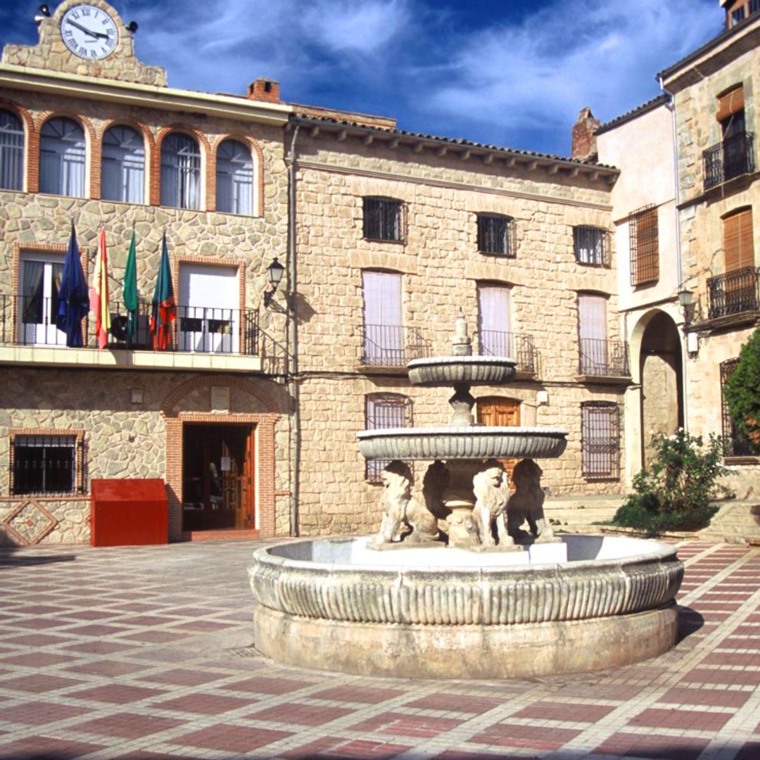 Plaza de España de Sorihuela del Guadalivar, Jaén