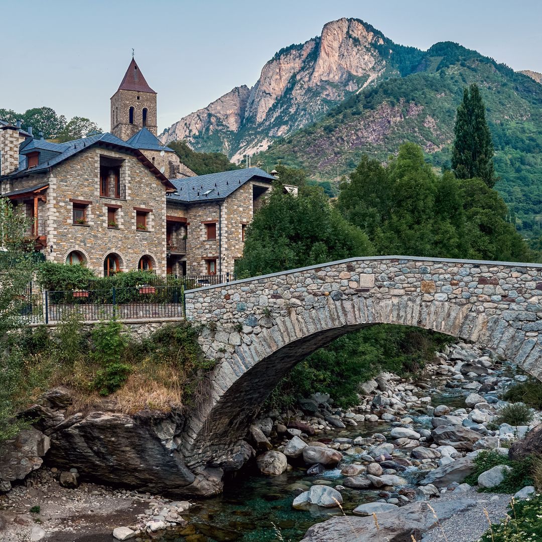 Bielsa, un encantador pueblo medieval y de montaña de Huesca