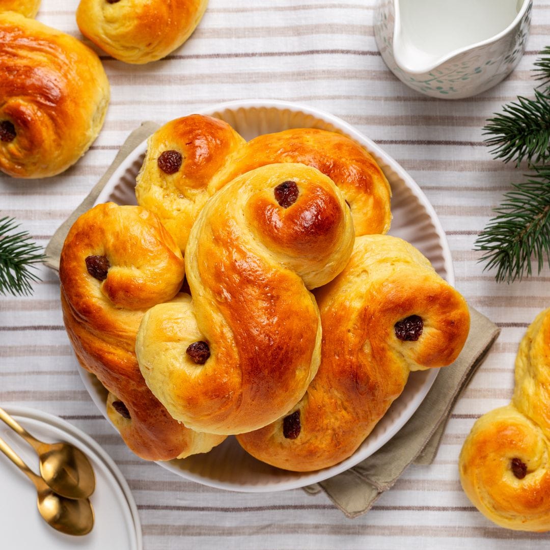 Cómo preparar los bollitos suecos más esponjosos de Navidad: receta fácil, paso a paso