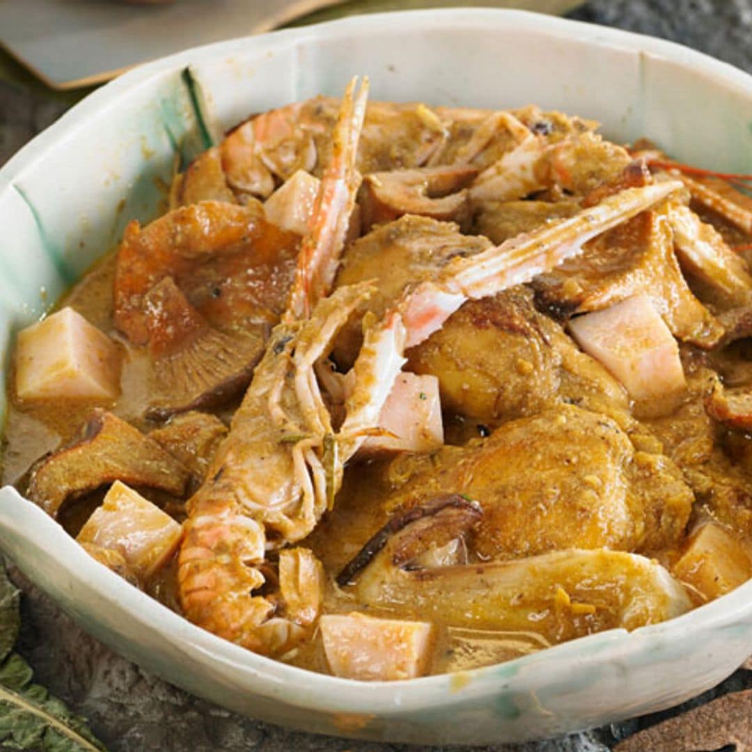 Guiso de pavo con cigalas, setas y tocino ibérico