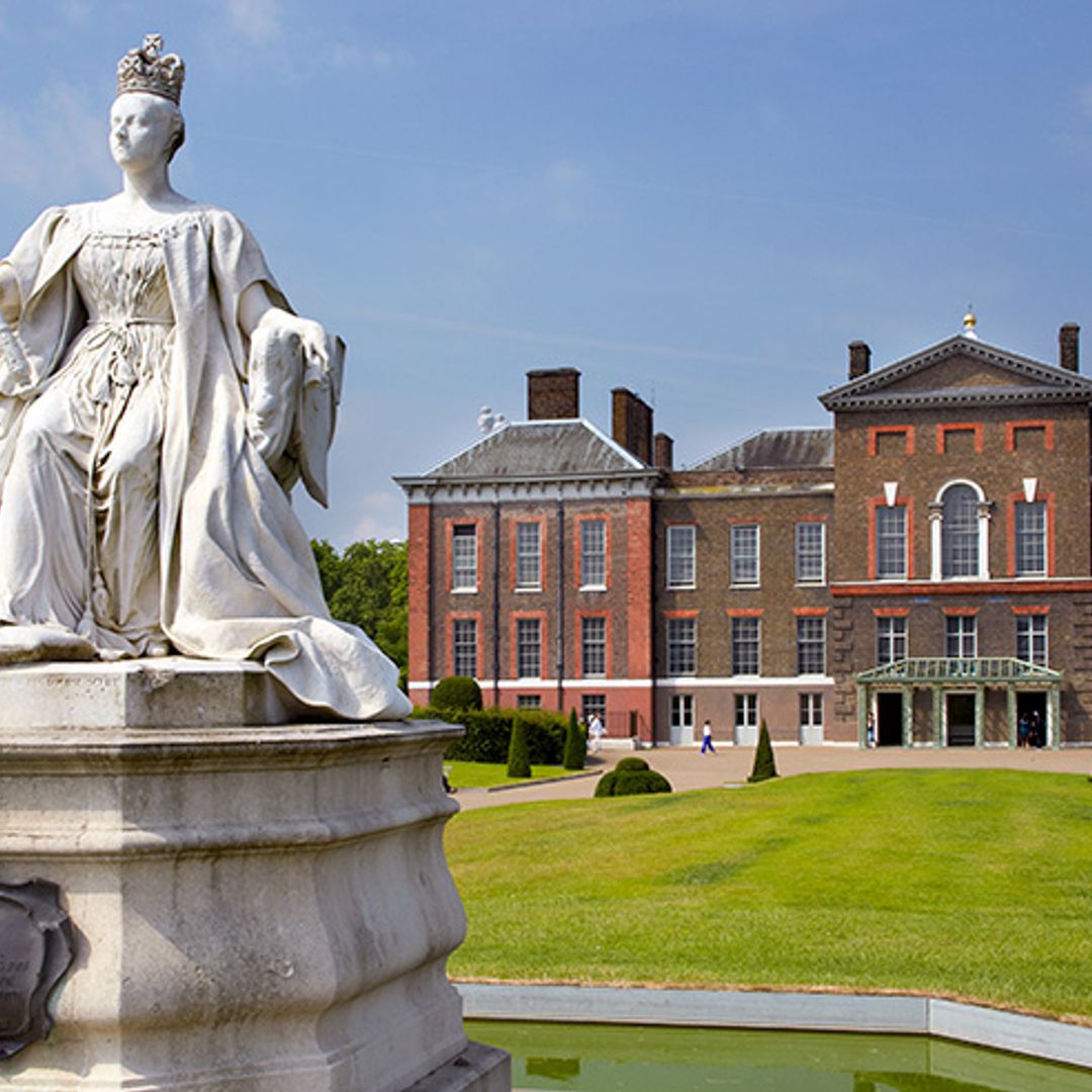 Del castillo de Balmoral a Kensington por el cumpleaños de la Reina Victoria 