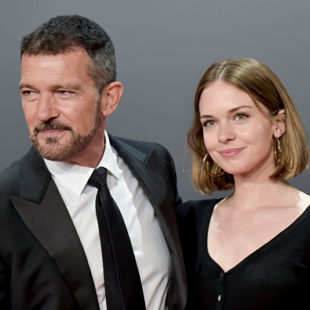 Así fue la emotiva boda de Stella Banderas, hija de Antonio Banderas y Melanie Griffith, con Alex Gruszynski