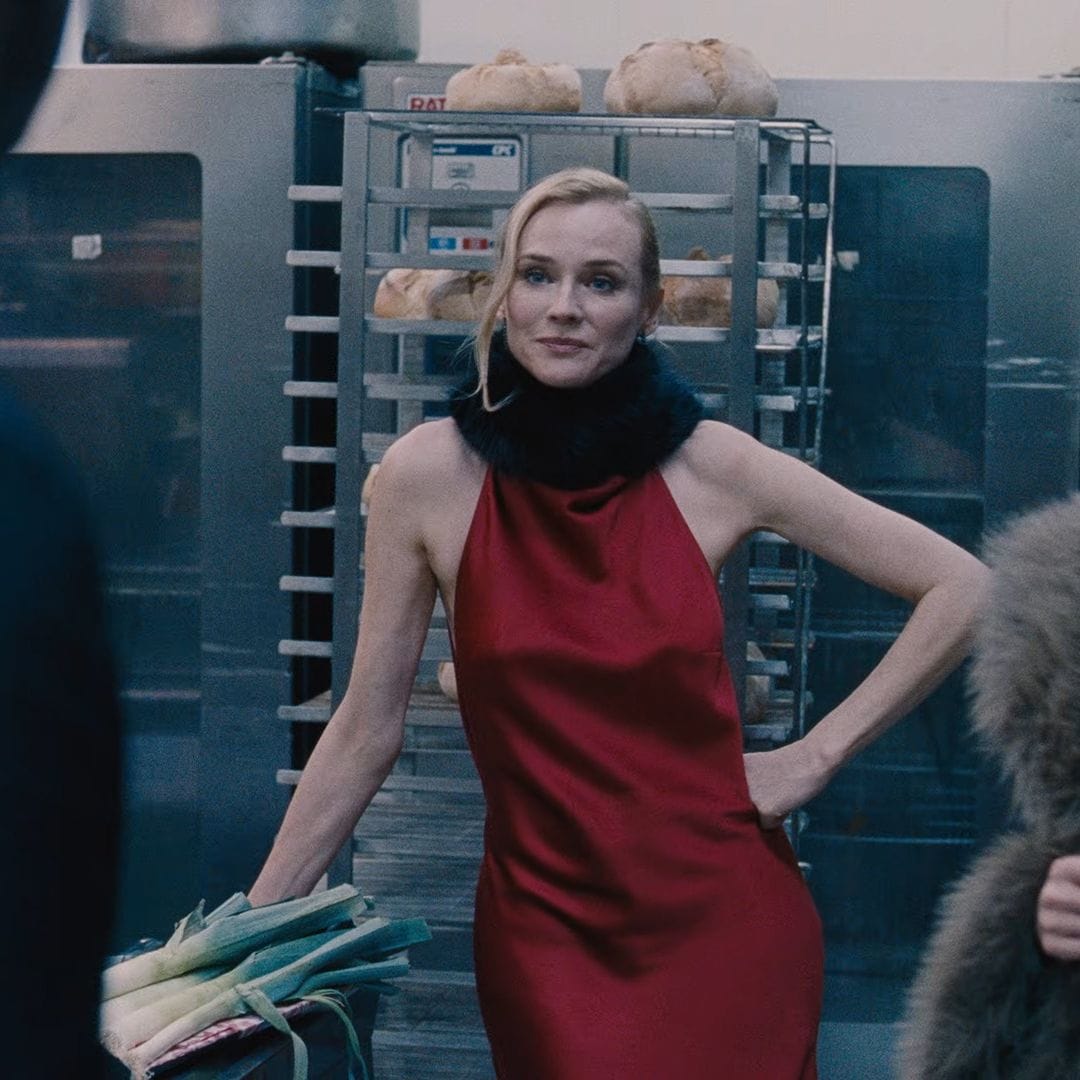 Zara estrena una película navideña con Diane Kruger, Rossy de Palma y un reparto de estrellas cenando en Madrid