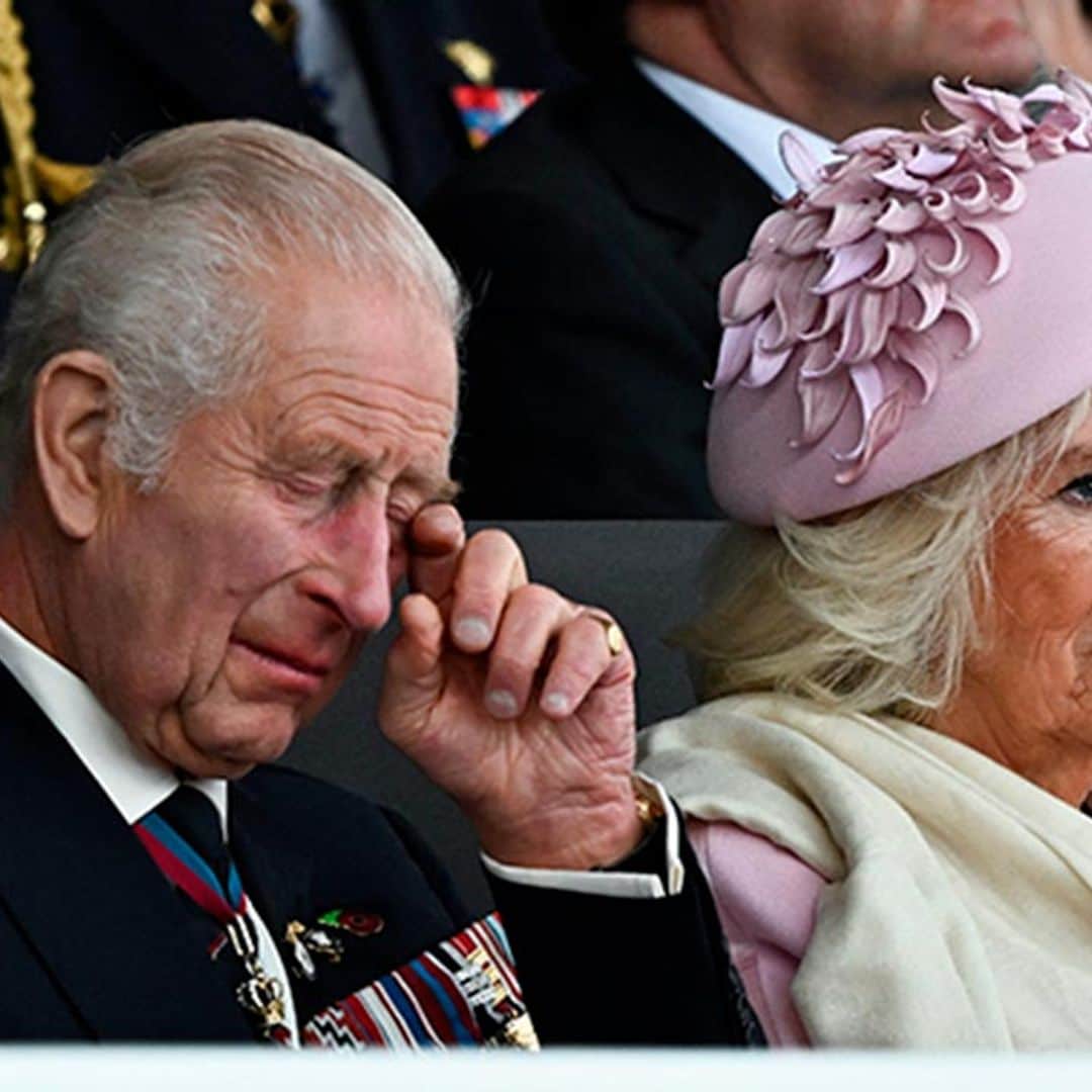 La emoción de los reyes Carlos y Camilla al conmemorar el día que cambió el rumbo de la historia reciente