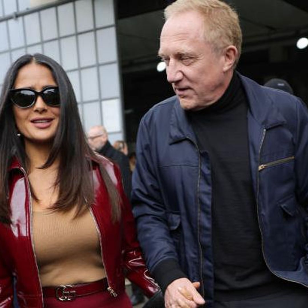 Salma Hayek confirma que el rojo es el color de la temporada