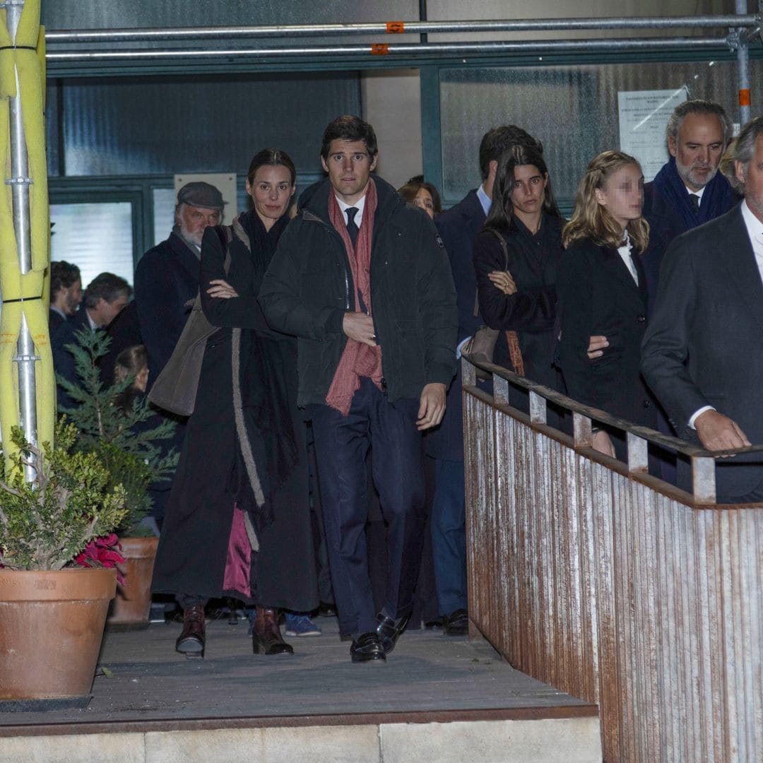 El funeral por Álvaro Entrecanales reúne a familiares y amigos como Manuel Falcó, Carolina Herrera y Mar Saura