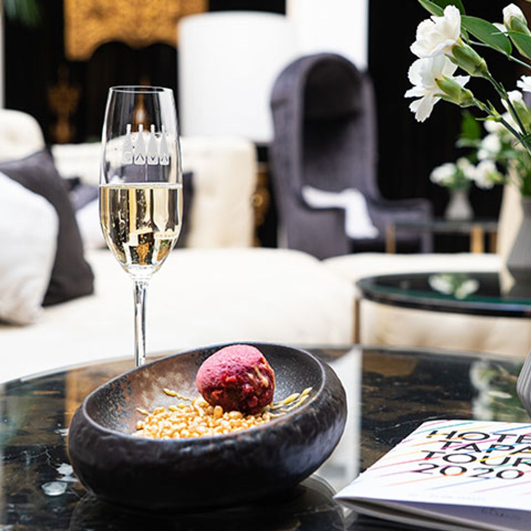 Cocina de autor en miniatura y cava en hoteles y paradores de España