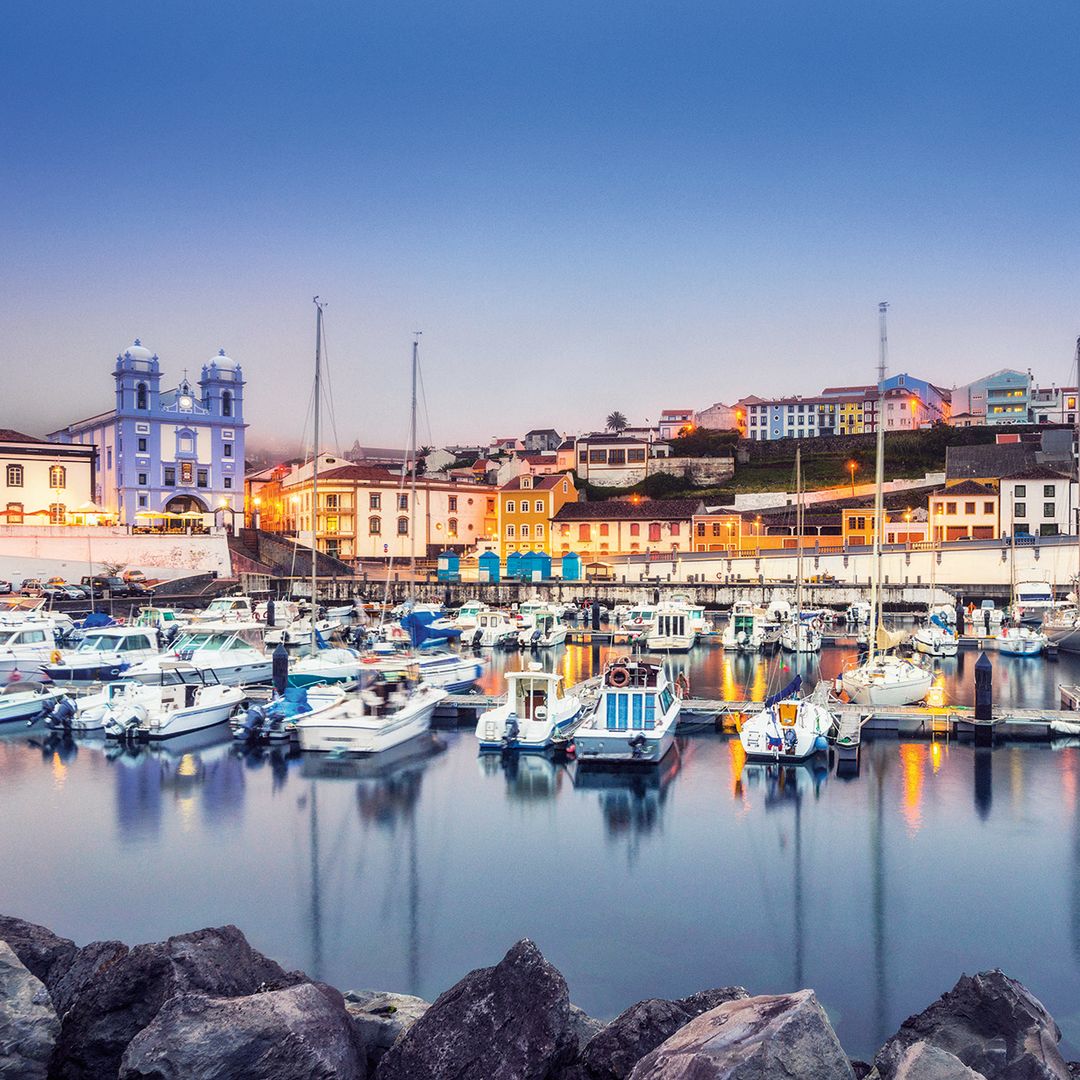 La ciudad más desconocida de Portugal está en mitad del Atlántico y es Patrimonio de la Humanidad