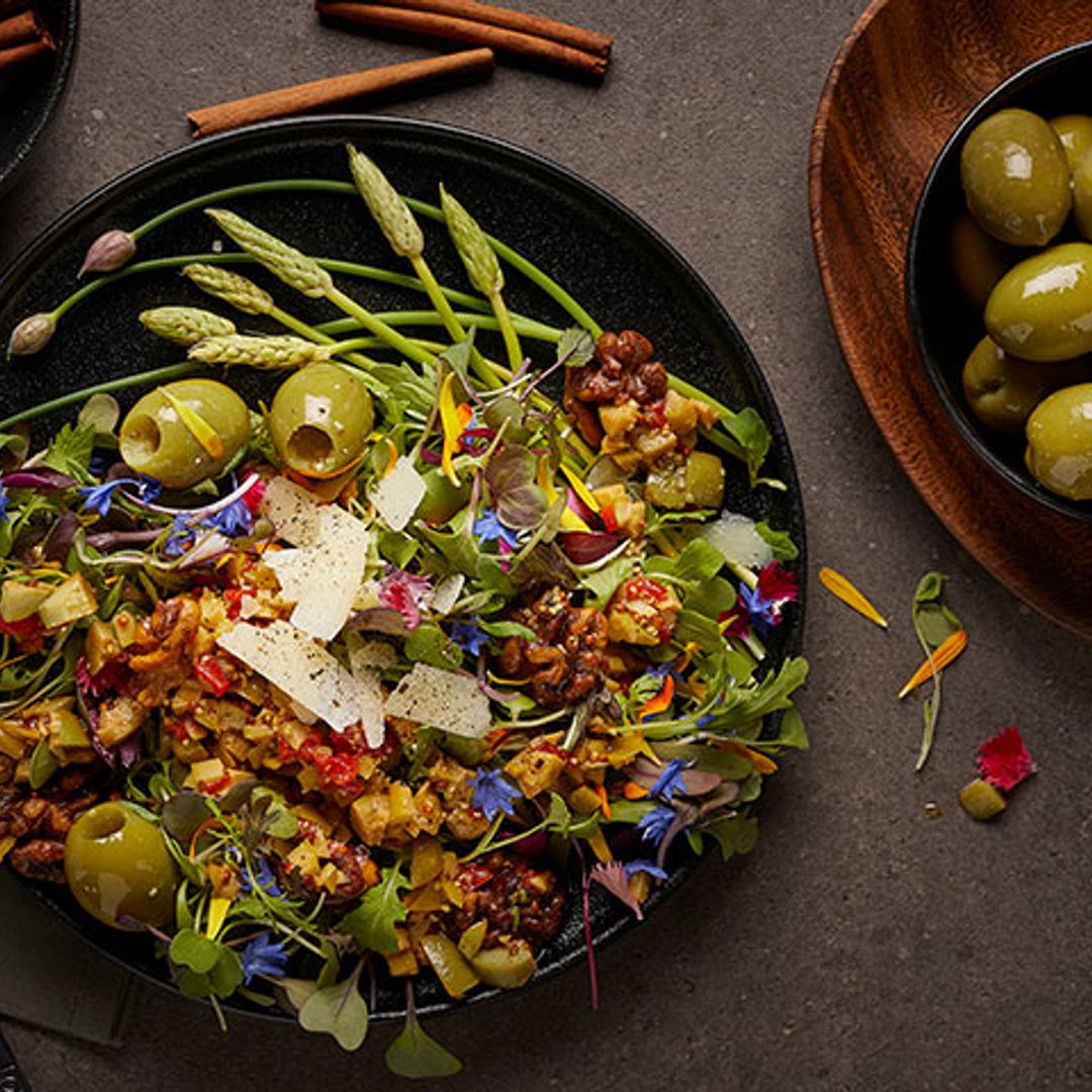Ensalada gourmet con aceitunas gordal