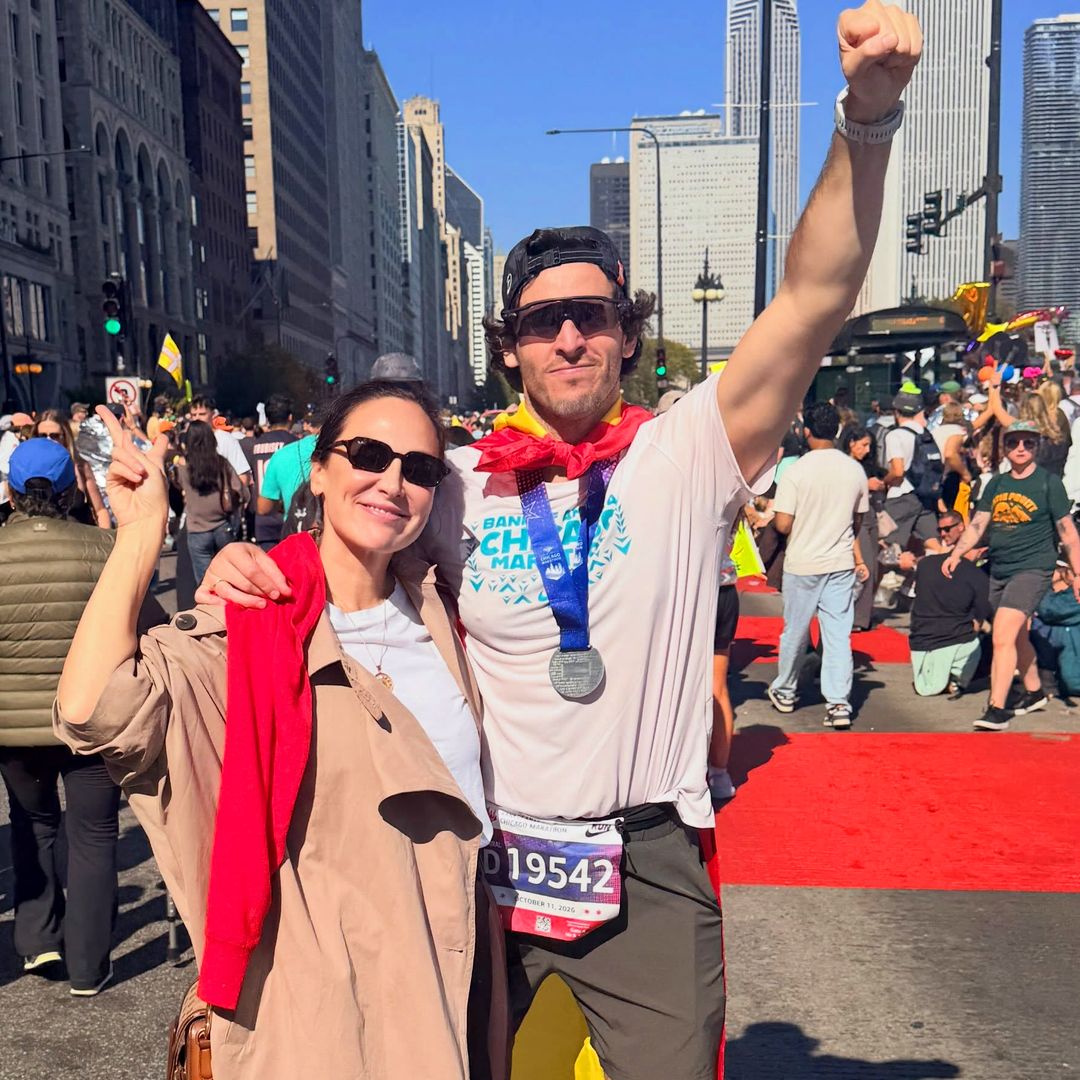 La intensa declaración de amor de Íñigo Onieva a Tamara Falcó tras correr la maratón de Chicago en medio de un nuevo hito empresarial