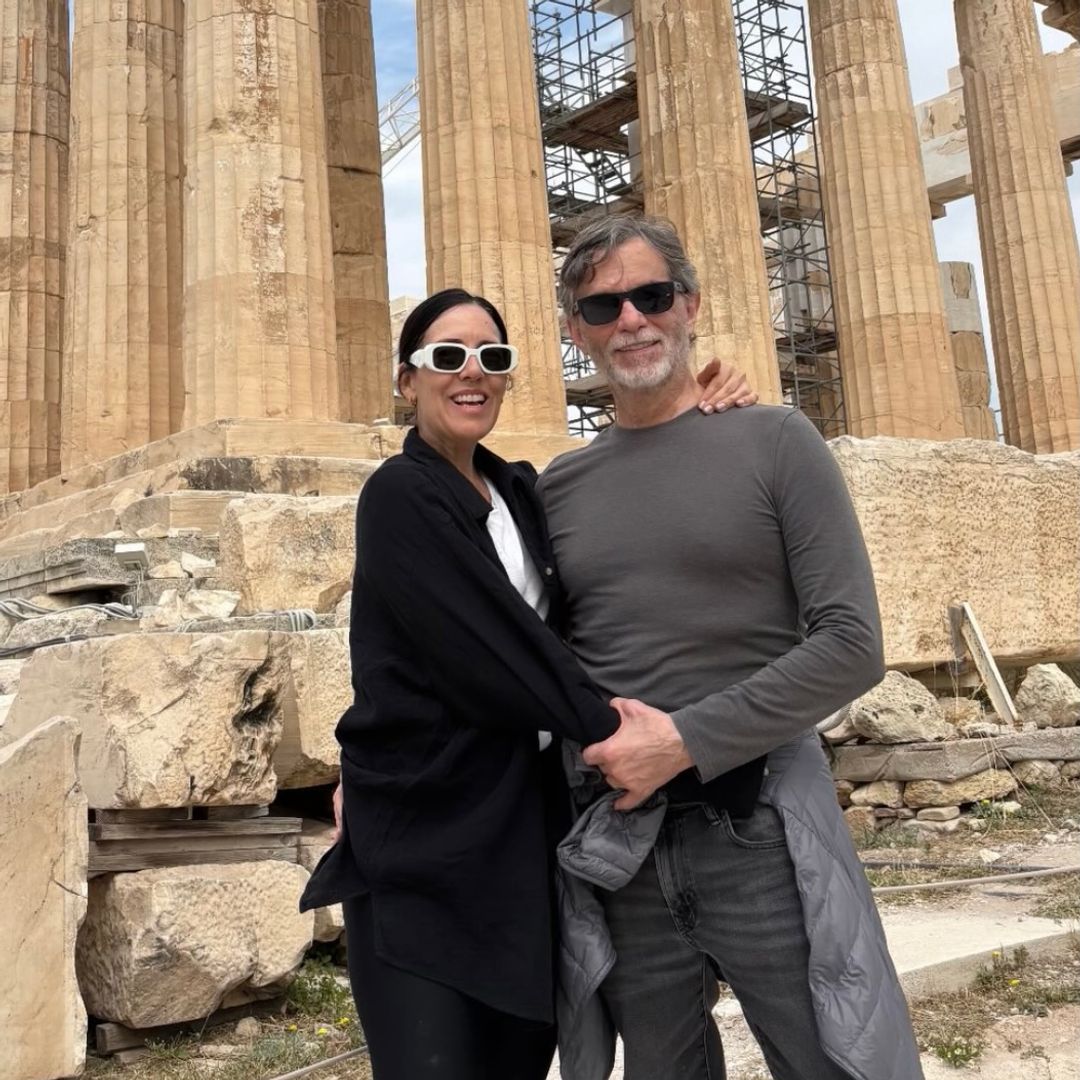 Stephanie Salas y Humberto Zurita disfrutan de su amor en Grecia