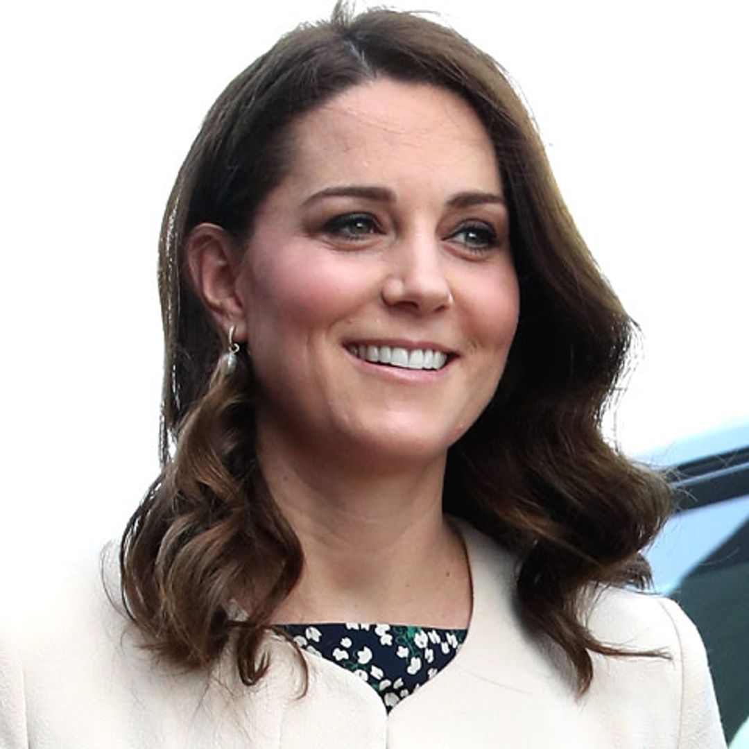 La Duquesa de Cambridge, cariñosa y maternal en sus últimos actos antes de la baja por maternidad