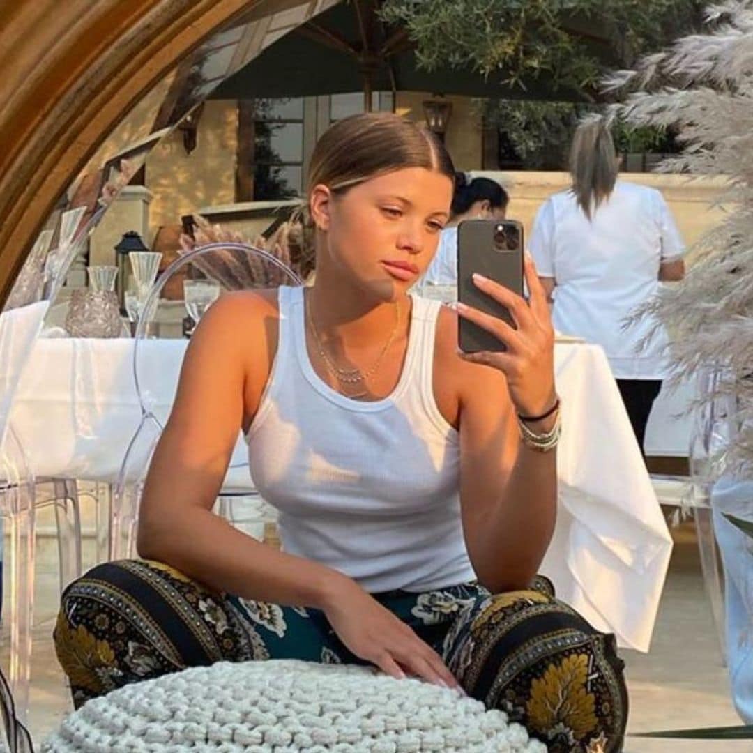Con un lujoso decorado y en familia: Sofia Richie celebra su 22 cumpleaños