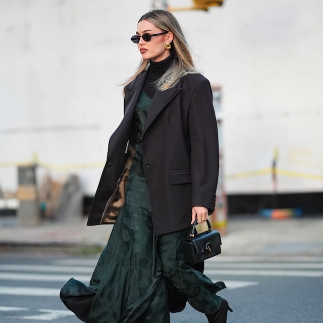 vestido midi verde oscuro