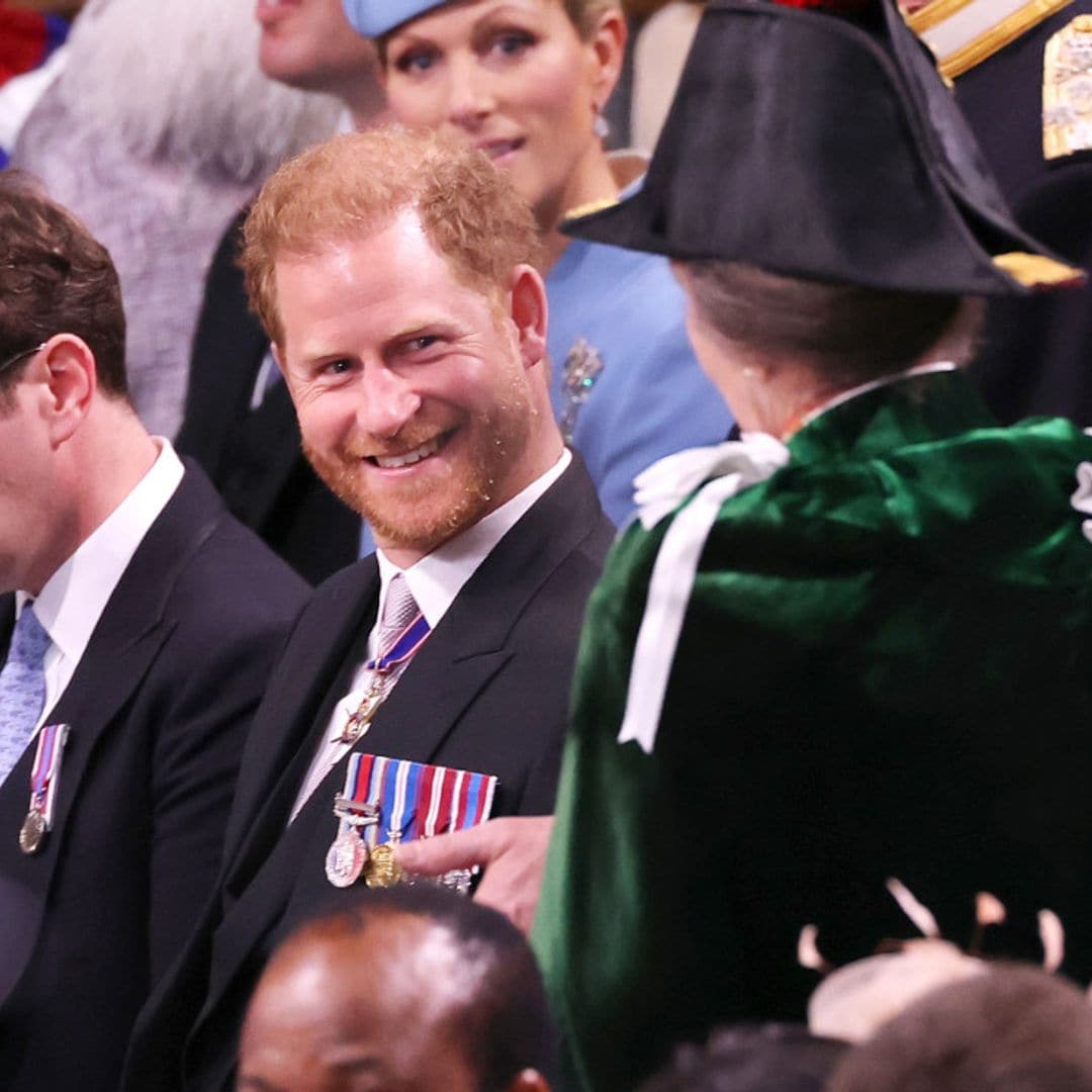 Los tabloides británicos se disculpan con el príncipe Harry y aseguran que tiene derecho a una 'compensación'