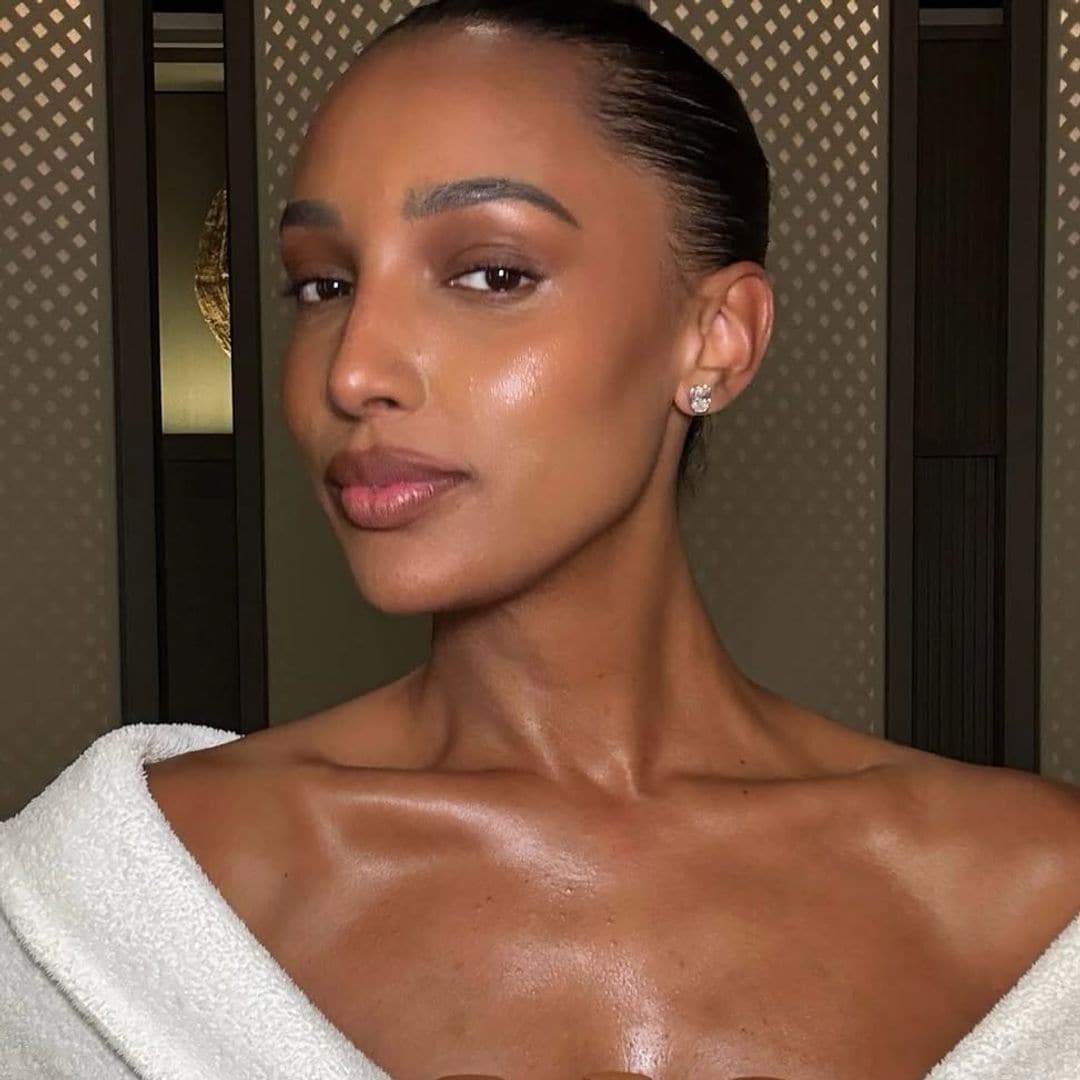 Esta tendencia de joyería es perfecta para incorporar durante las fiestas